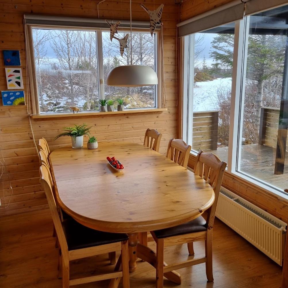 Local Cottage With Amazing View Selfoss Eksteriør billede